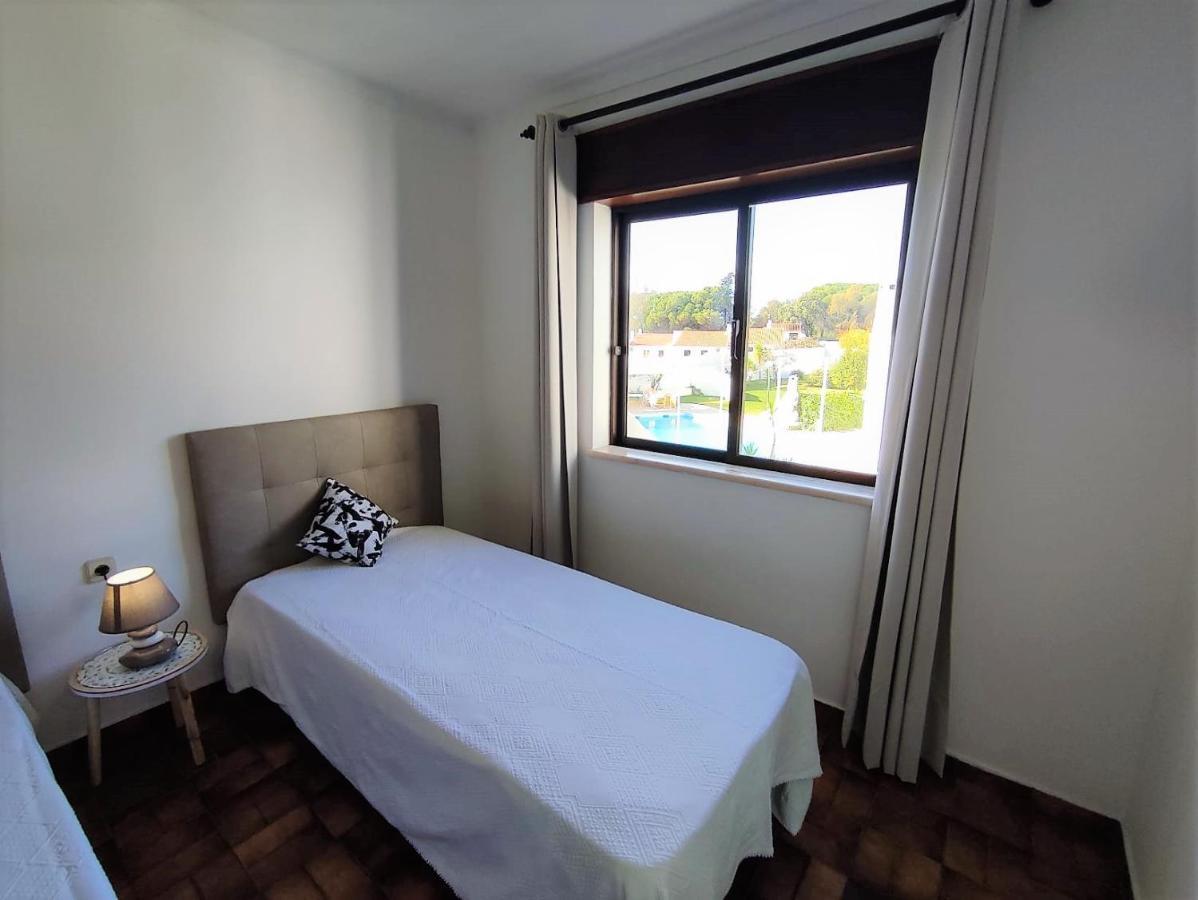 Apartamento V2 Pedro - By Bedzy Albufeira Buitenkant foto